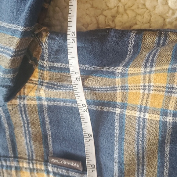Columbia Flannel Plaid Pocketed‎ Casual Button Down Sz. M Shirt - Picture 7 of 13